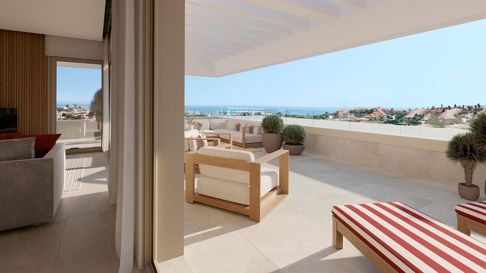 Luxe balkon met uitzicht op zee in Riviera Hill